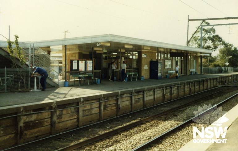 Guildford Station 1980s