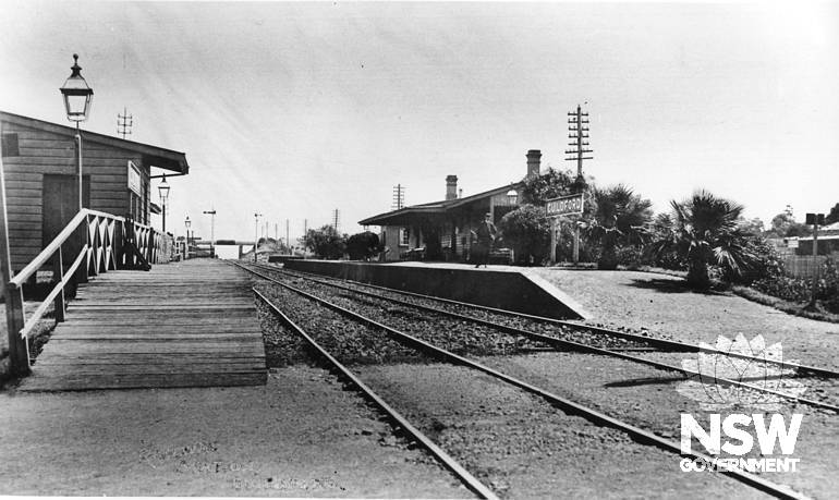 Guildford Station c1900