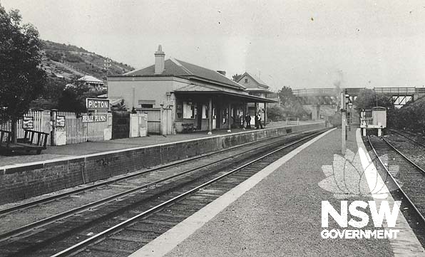 Picton Railway Station- view from island platform, 1900