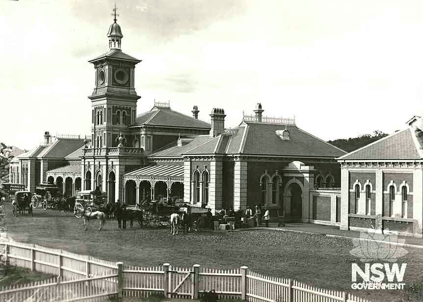 Albury Creek Railway Station- view from approach, n.d