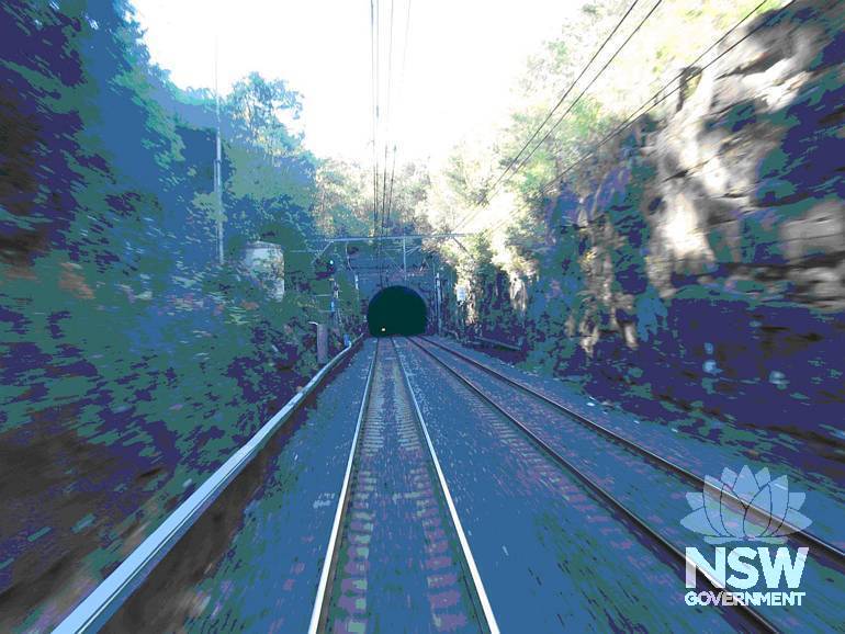 Approach to Woy Woy railway tunnel from the Up direction heading towards Newcastle, 2003