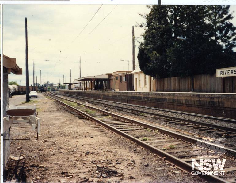 Riverstone Station from eastern end.