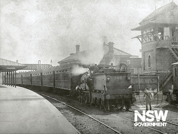 Parramatta Railway Station, showing signal box, 1910