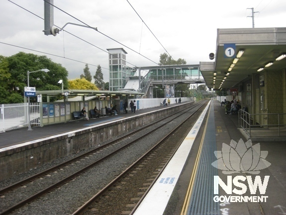 Guildford Railway Station - Looking south