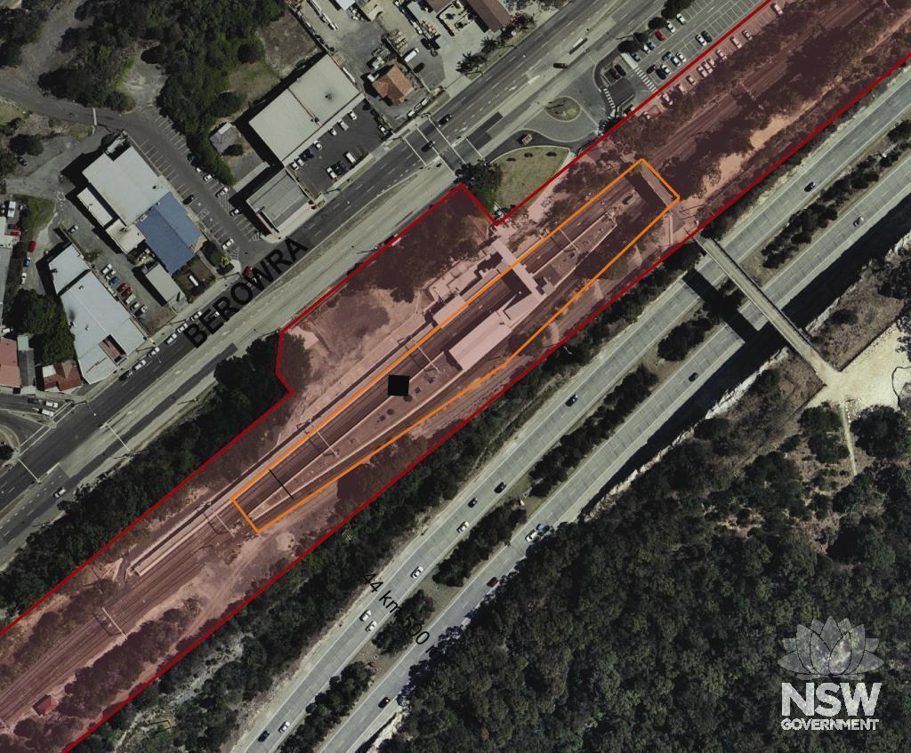 Berowra Railway Station Group Curtilage Plan (Note: No warranty is given that this plan is free from error or omission. RailCorp disclaims liability from any consequences as a result of reliance on the information contained in the plan.)