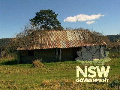 Slab & Wesatherboard cottage. 1.1860