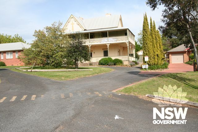Holy Trinity Anglican Church - Vicarage