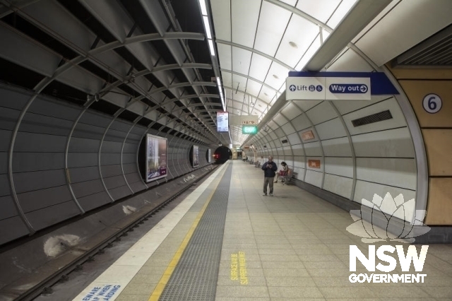 Epping Railway Station Group - Modern Platform 6