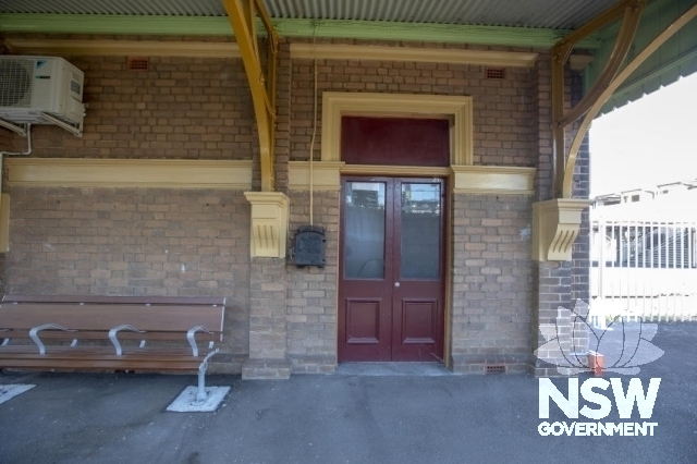 Rockdale Railway Station - Platform 1 building - west elevation - early telephone