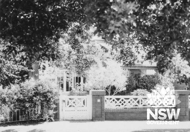 Bungalow Style Residence