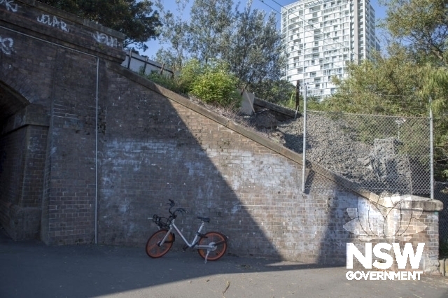 Lavender Bay Railway Group - Pedestrian under bridge, Brickwork and sandstone capping