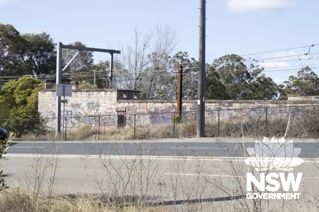 Faulconbridge, 'Weemala' Estate (part) - Wall, western elevation