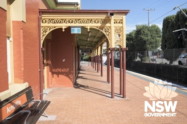 Arncliffe Railway Station - Platform 1/2 building - west elevation (Platform 1) awning from north