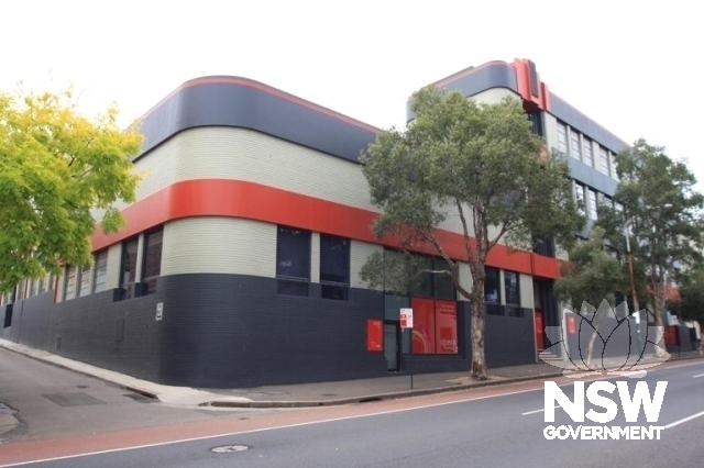 North and western building elevations at the corner of Elizabeth and Dawson Streets