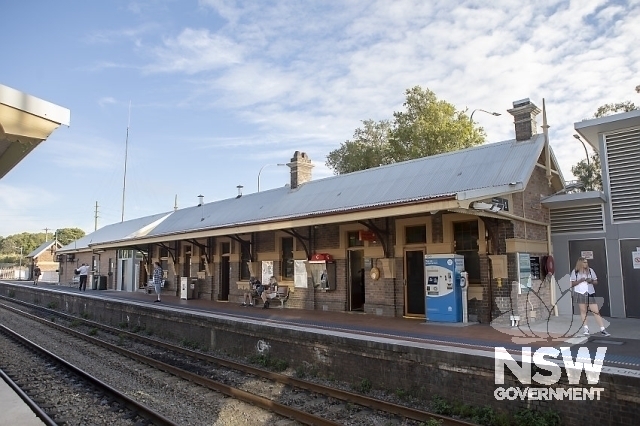 Thornton Railway Station - Platform 1 building