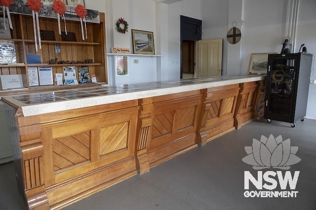 Kempsey Railway Station - Refreshment room counter