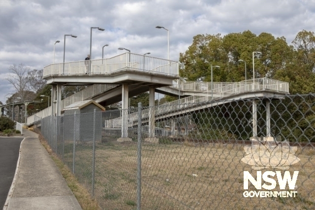 Bargo Railway Station - Overhead footbridge
