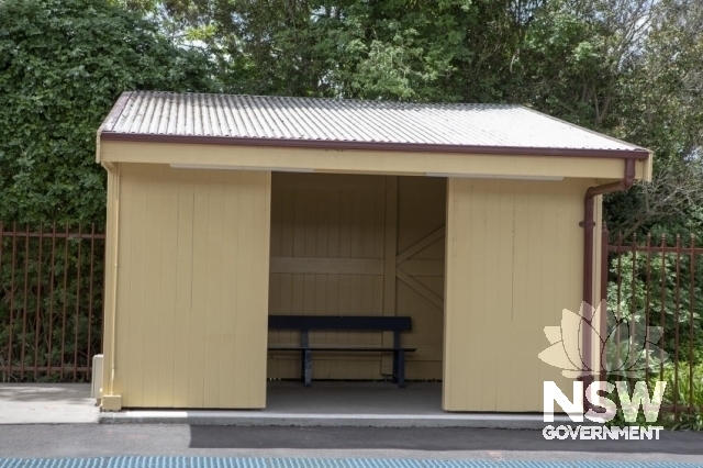 Gordon Railway Station Group - Waiting room on Platform 3