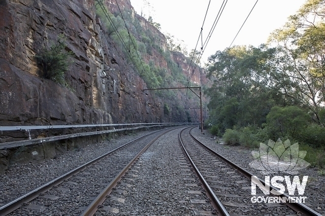 Glenbrook Railway Deviation - Cutting looking east
