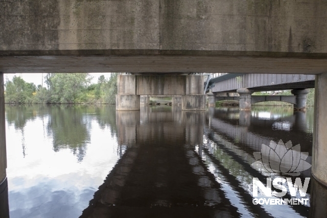 Wyong (Tacoma Rd) Railway Underbridge - Underbridge abutments