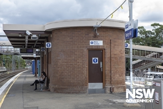 Rooty Hill Railway Station Group - Platform 1/2 curved brick male toilets.