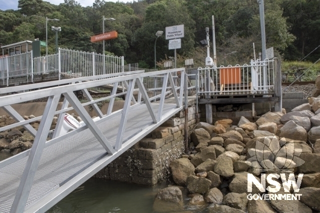 Wondabyne Railway Station - Sandstone steps to the water.