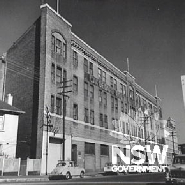 Taylor Bros factory in 1962 (Source: City of Sydney Archives, File  037/037844)
