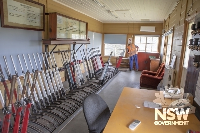 Newnes Junction Signal Box - Interior and the levers