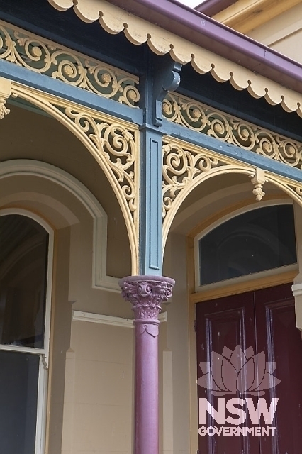 Tenterfield Railway Precinct - Awning post bracket detail