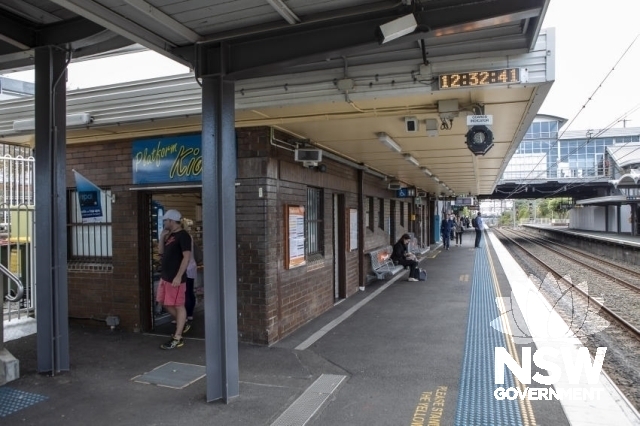 Sutherland Railway Station - Platfrom 1 building - south elevation and Kiosk