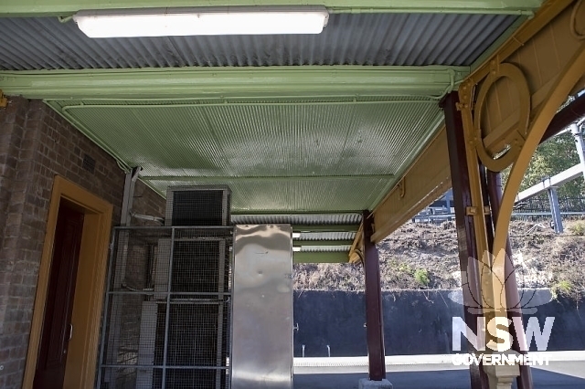 Epping Railway Station Group - Awning extending the northern elevation.