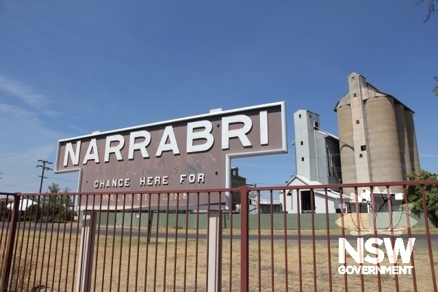 Narrabri Railway Station Signage