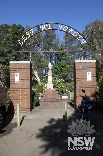 Thirroul Railway Station Group - Memorial park west of station.