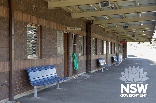 Cringila Railway Station Group - Building and awning detail.