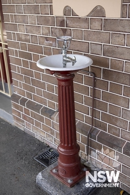 Lindfield Railway Station Group - Bubbler