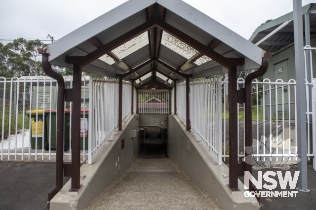 Mount Ku-ring-gai Railway Station Group - Entrance awning from Harwood Ave.