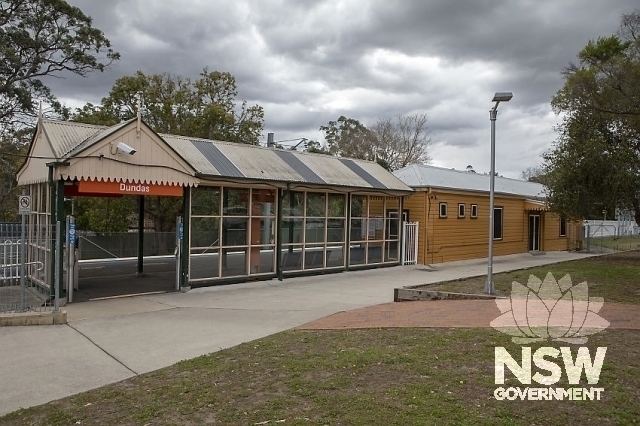 Dundas Railway Station Group - Station from the approach side at the station st carpark.