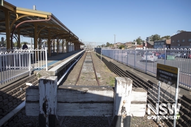Wollongong Railway Station Group - Platform 4, next to Platform 1 shared awning