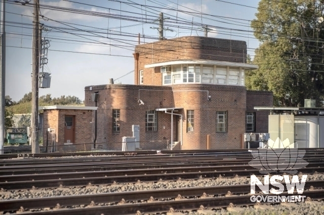 Clyde Signal Box - Signal Box from the station platform.