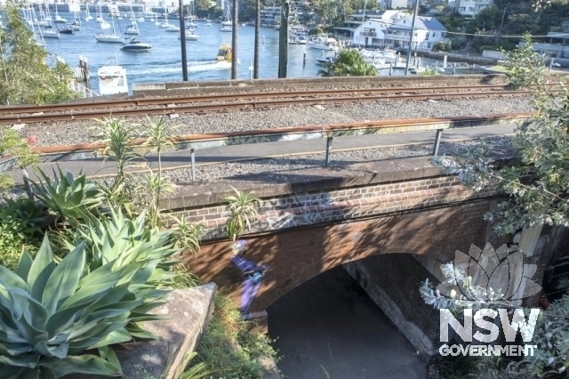 Lavender Bay Railway Group - Garden areas, rail corridor and pedestrian tunnel to the water.