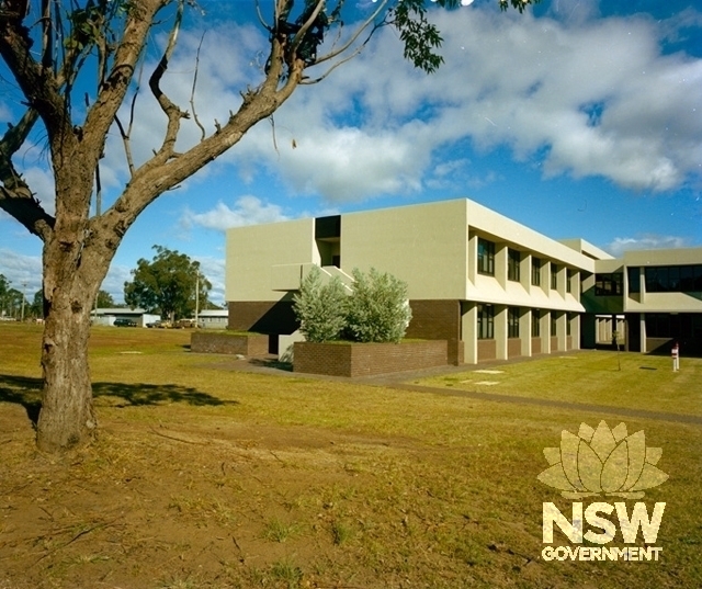 RAN apprentice school (Block T1 south-east wing viewed from the east), nd