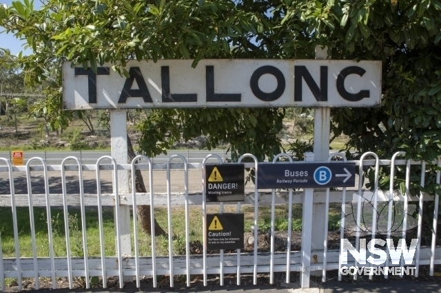 Tallong Railway Precinct - TALLONG sign