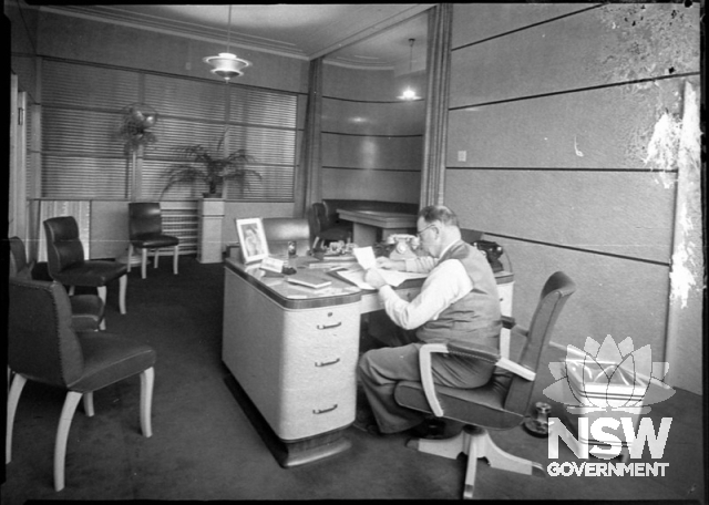 Spurway office interiors photographed in 1940 for publication in the Building journal