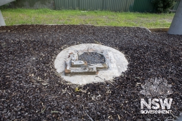 Adamstown Railway Station Group - Top of the well on platform 2