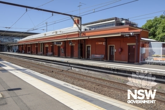 Penrith Railway Station Group and Residence - Platform 3