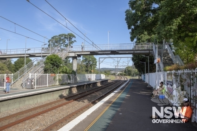 Ourimbah Railway Station Group and Residence - Modern overhead footbridge