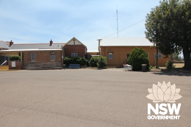 Narrabri Railway Station- Station building from carpark.