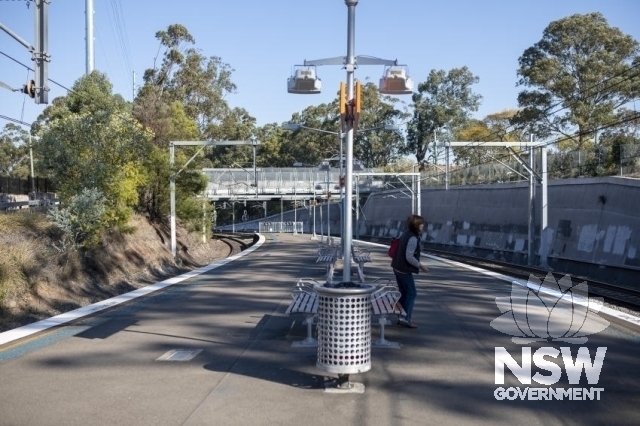 Beecroft Railway Station - Platform looking south