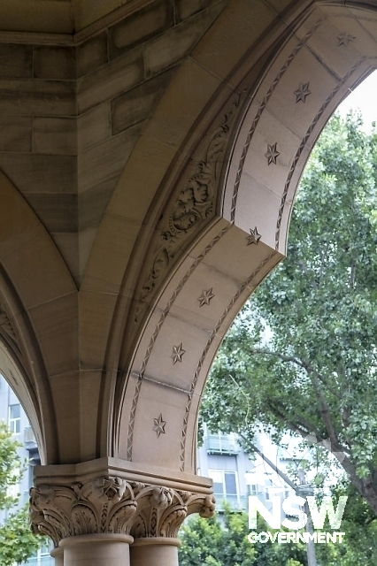 Mortuary Railway Station and Gardens - Entrance stonework detail.