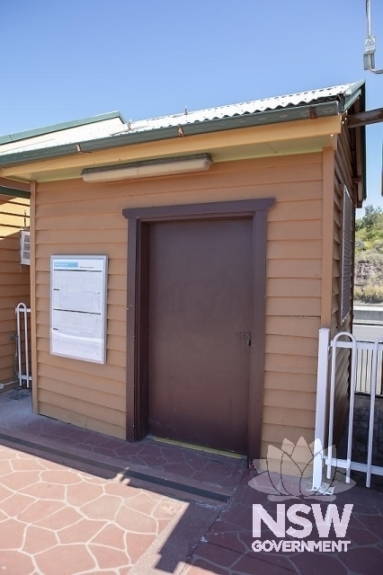 Bombo Railway Station - weattherboard Out of room - west elevation